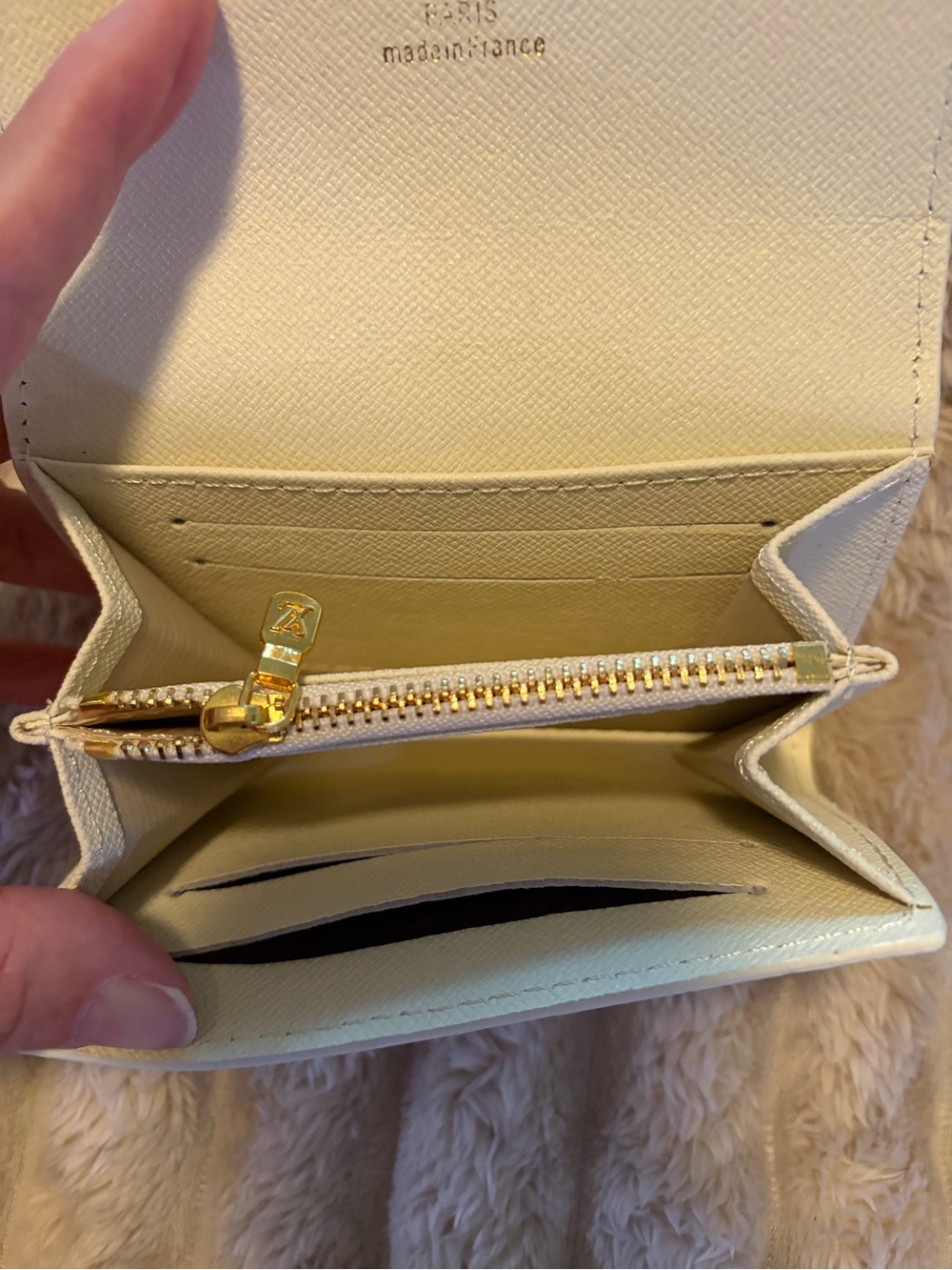 Checkered Wallet - Picture 4 of 4